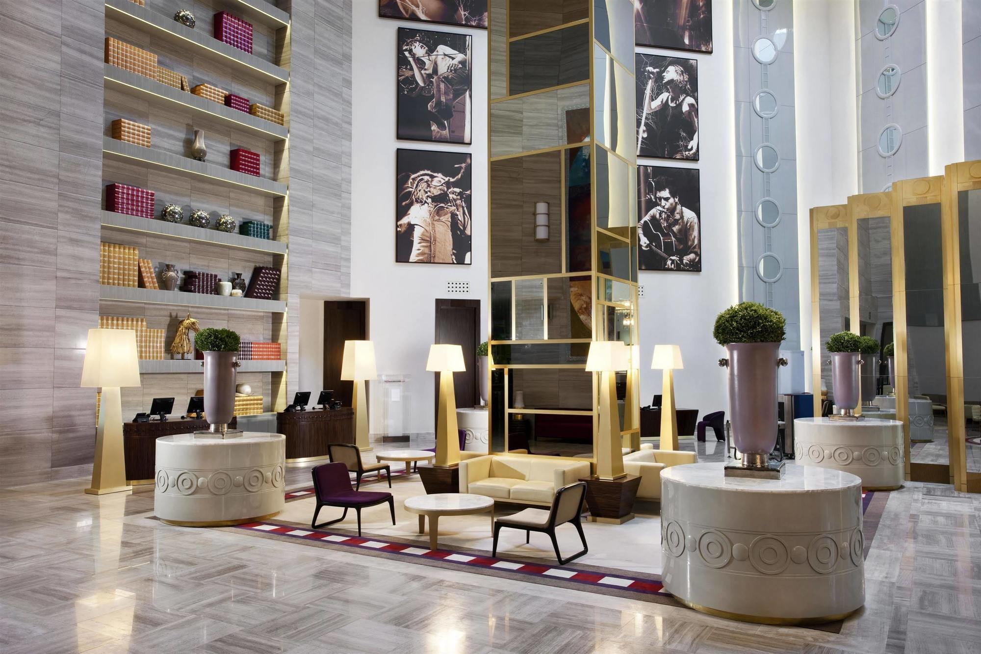 Sheraton Batumi Hotel Екстериор снимка Lobby